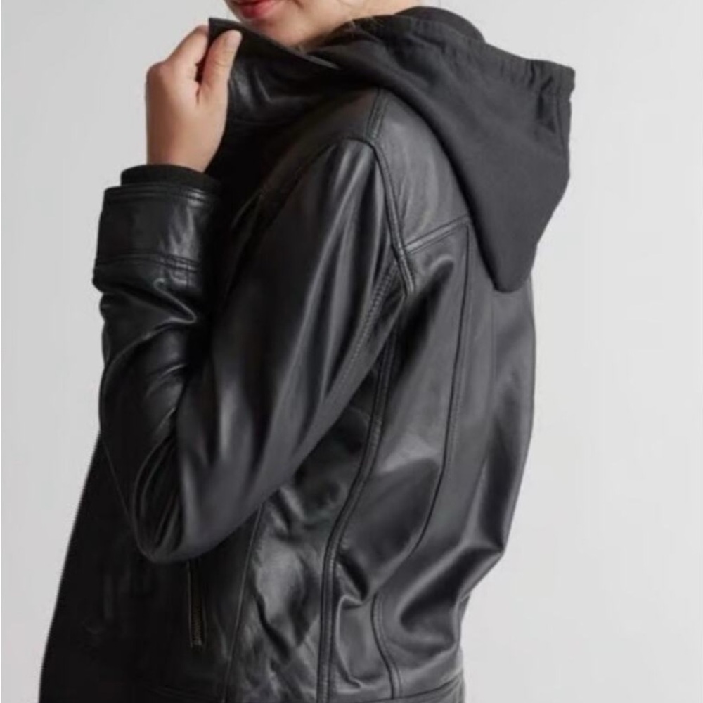 Quince Women’s Black Leather Jacket with Hood Insert - Picture 3 of 8